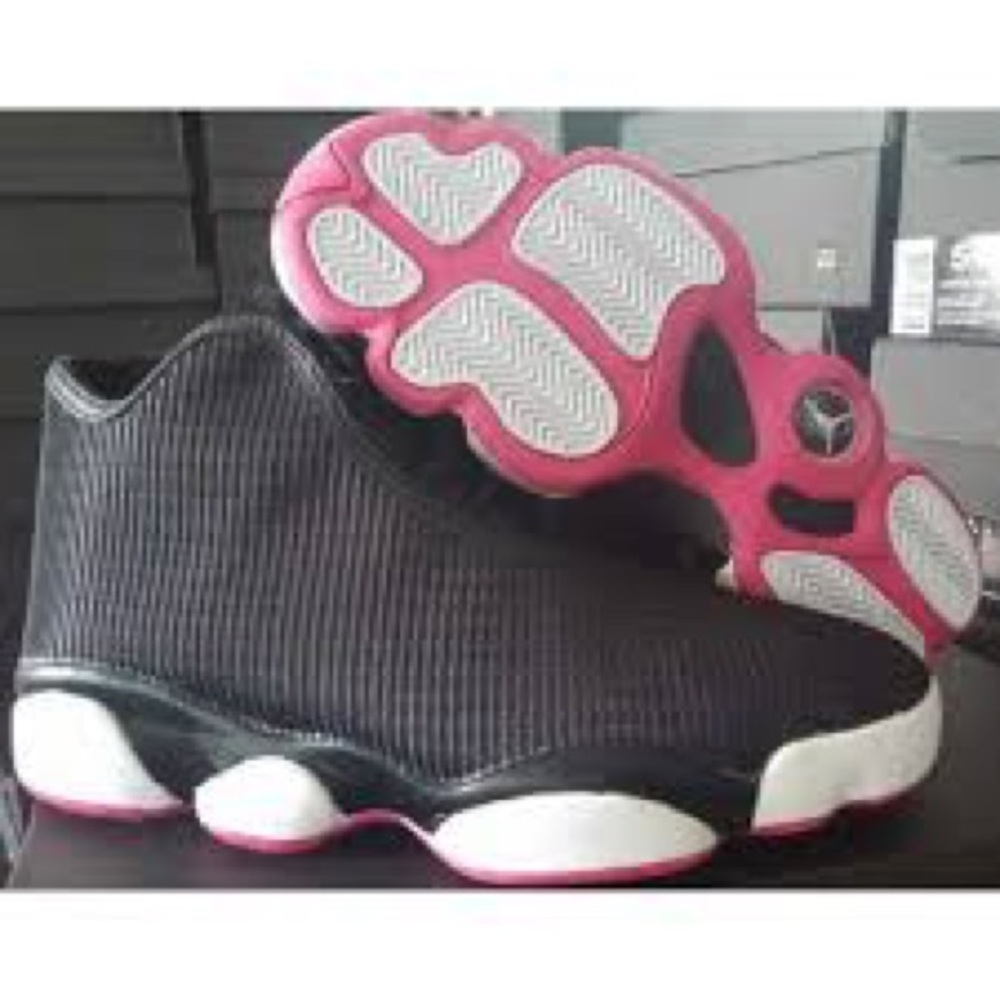NIKE Jordan's Black/Pink NEW Sz 8.5 women's/7Youth